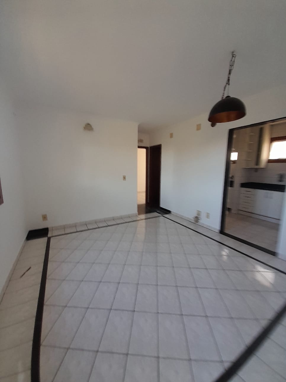 Apartamento - Condomínio Sibipiruna